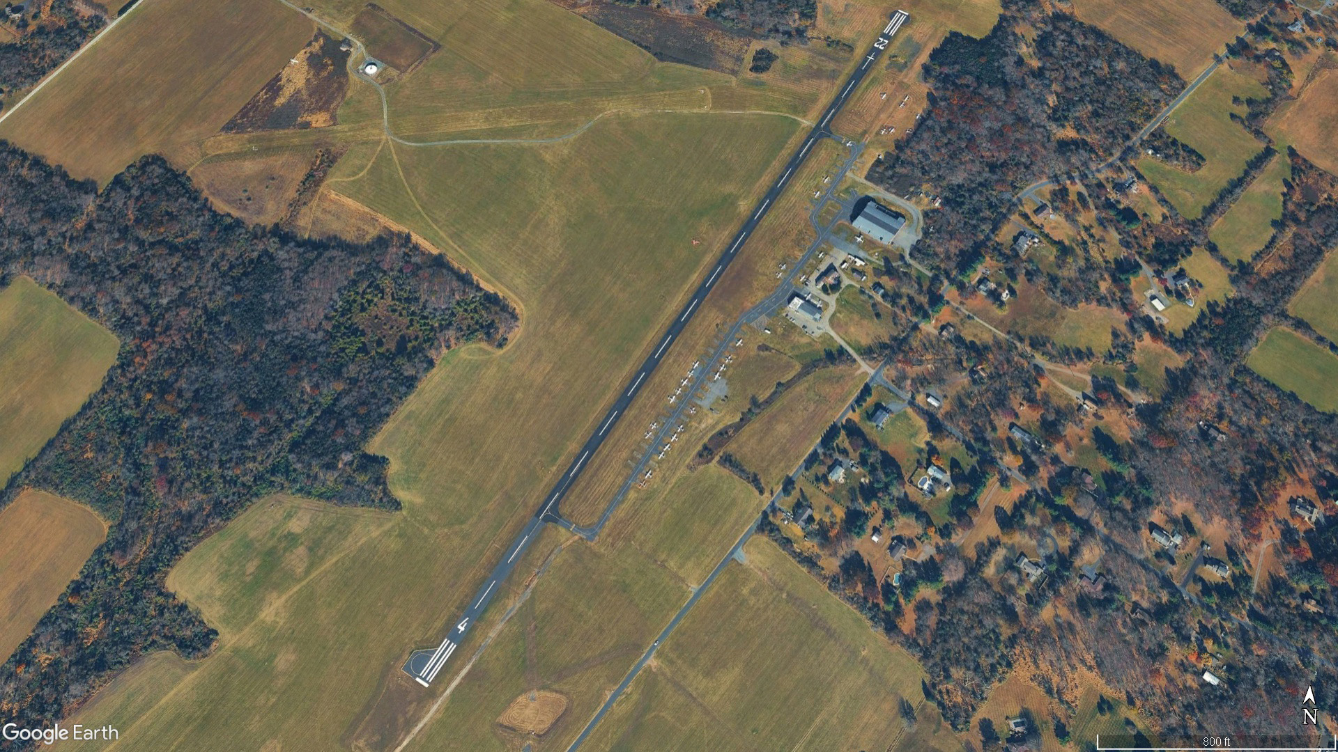 AOPA supporting Solberg Airport amid legal battle