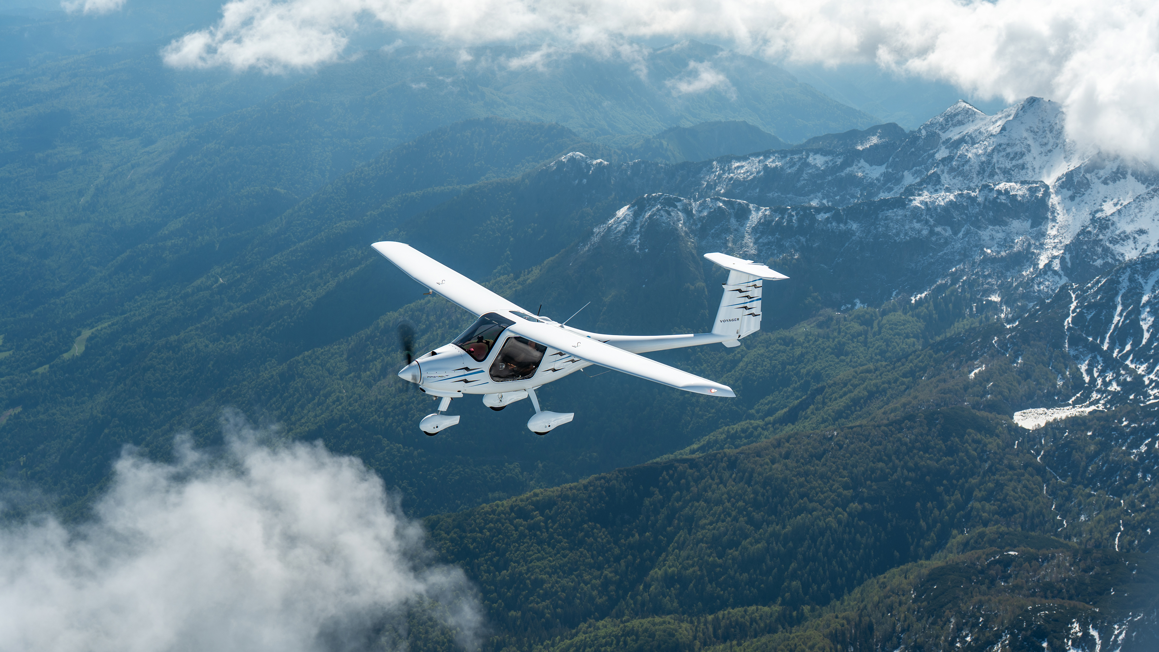 Textron announces Pipistrel Voyager