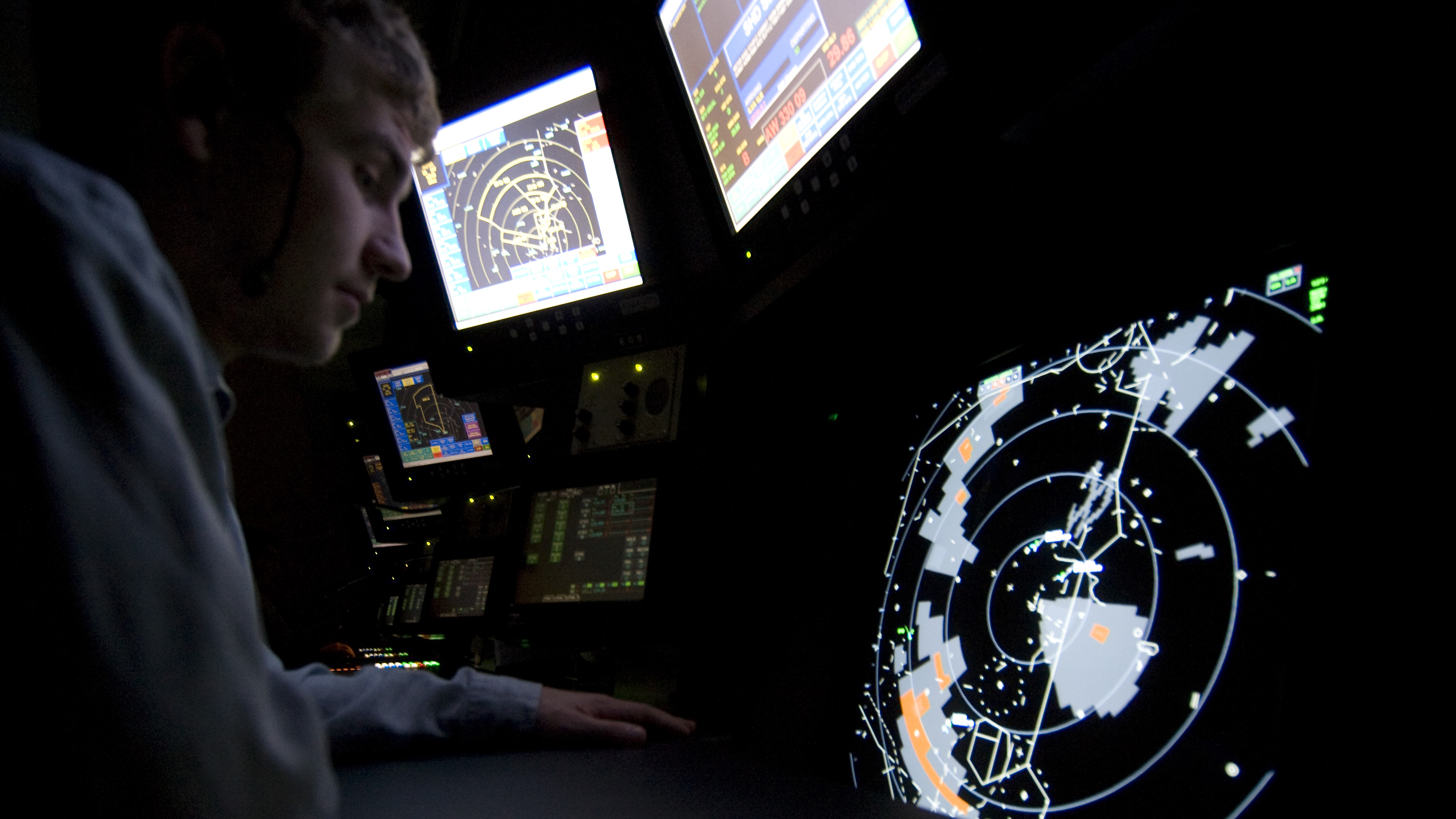 Duffy unveils plan for additional ATC modernization funding