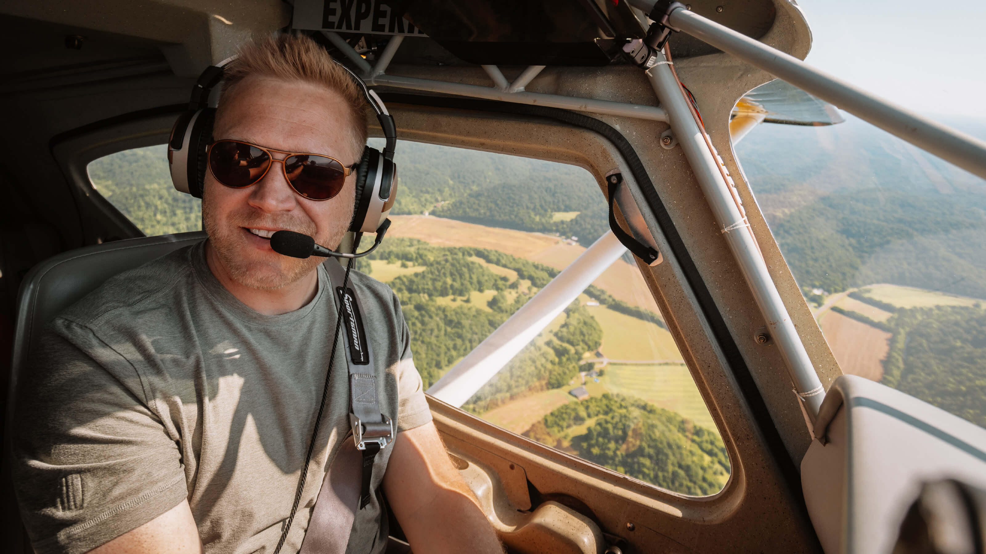Flying high: Nick Hoffman on music, GA, SiriusXM Aviation