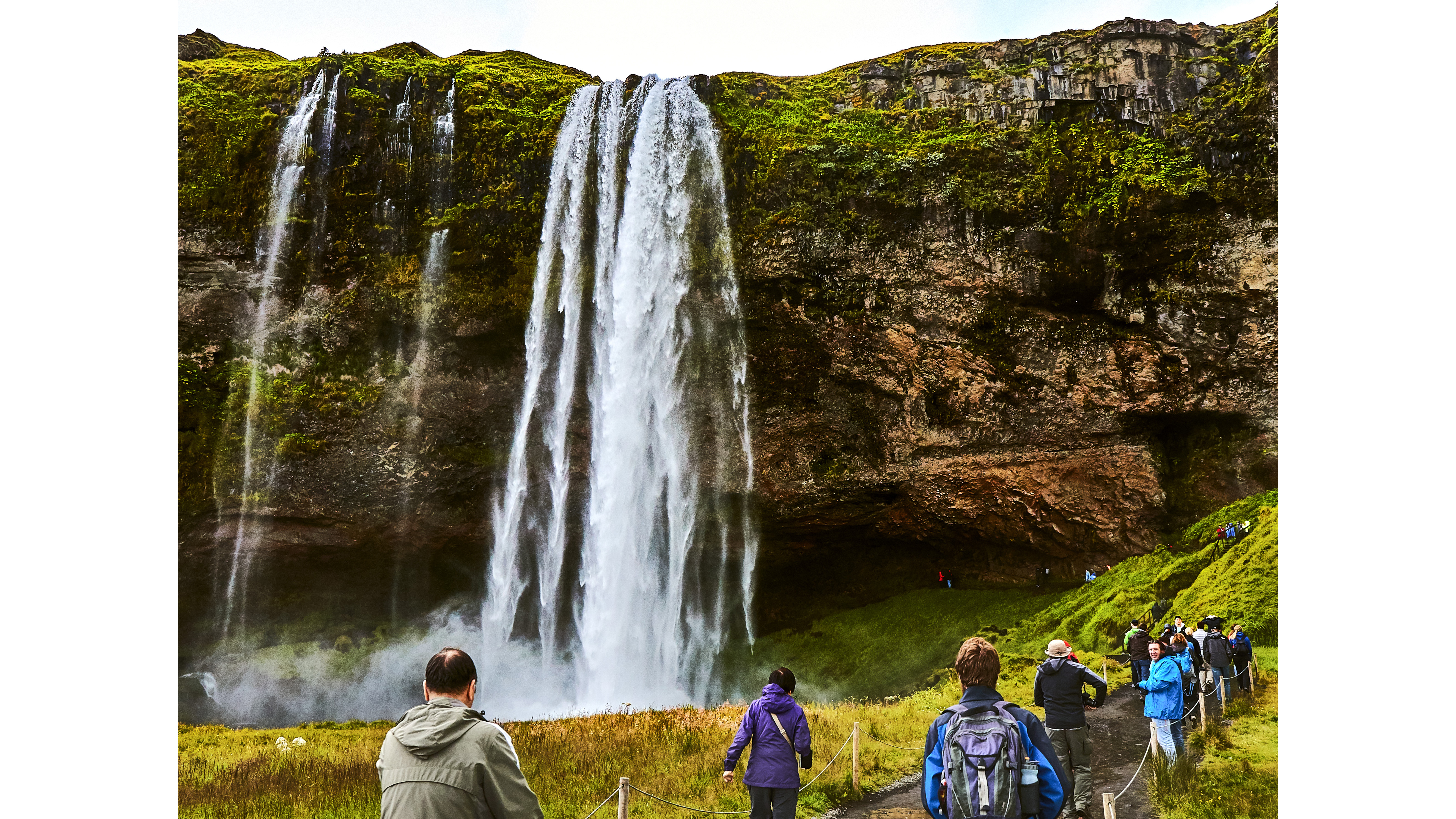 Flying Iceland's glaciers and volcanoes