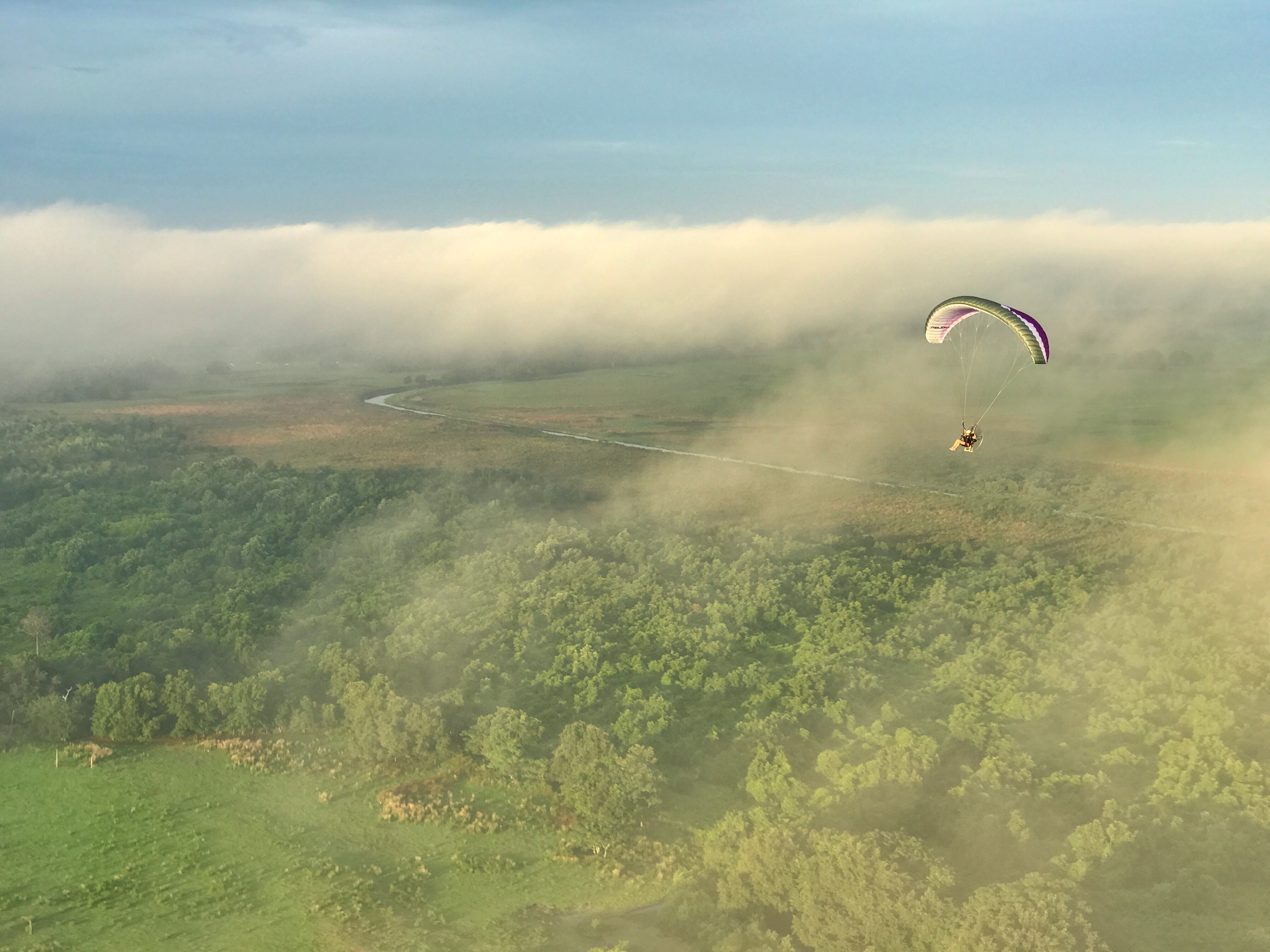 Flying powered paragliders