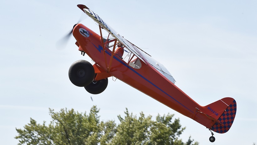 The inaugural Sod Buster STOL Competition will kick off Aug. 3. AOPA file photo.