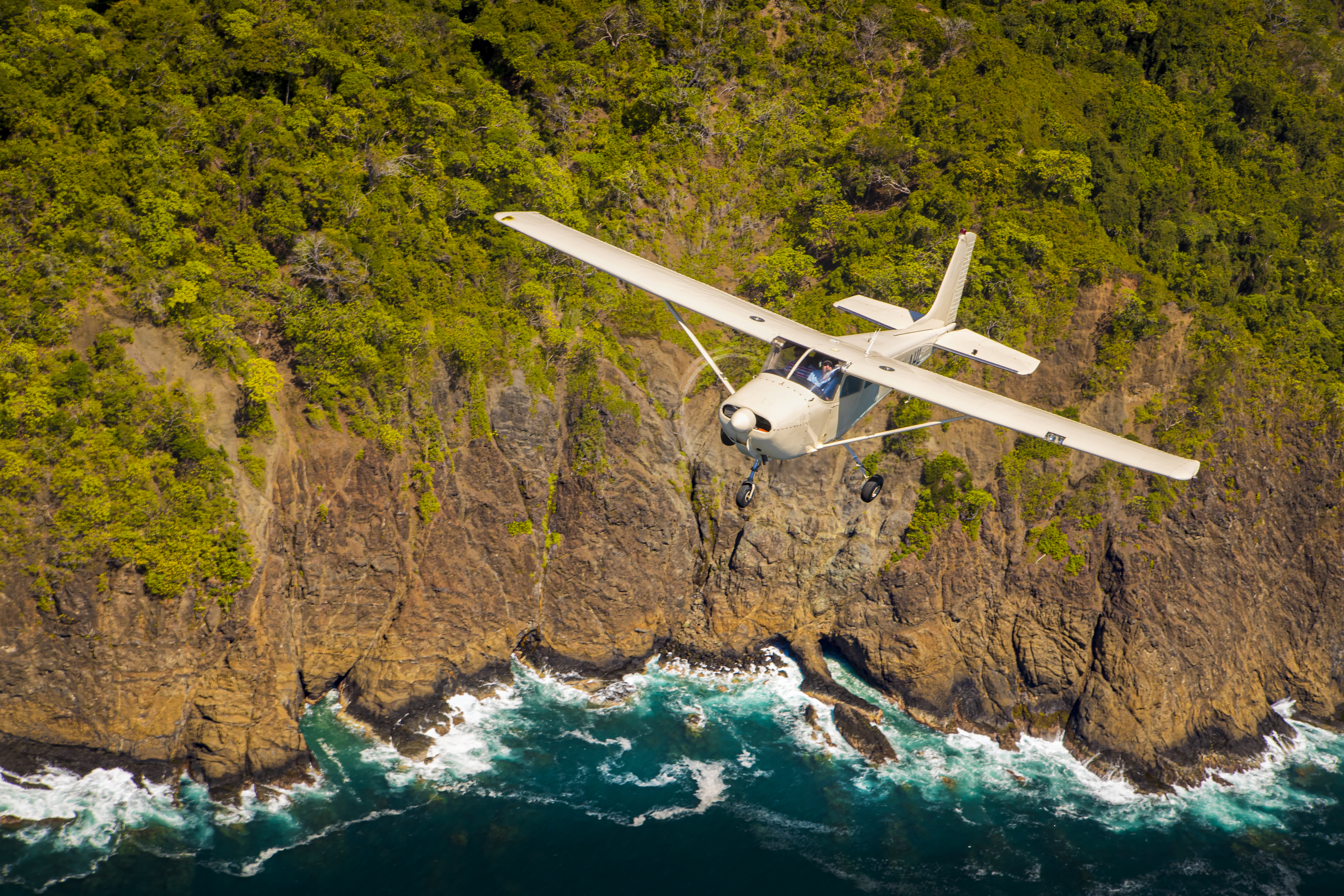 Destination Costa Rica Into the wild AOPA