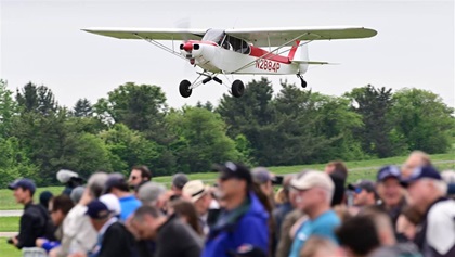 Technician opportunities for Texans - AOPA