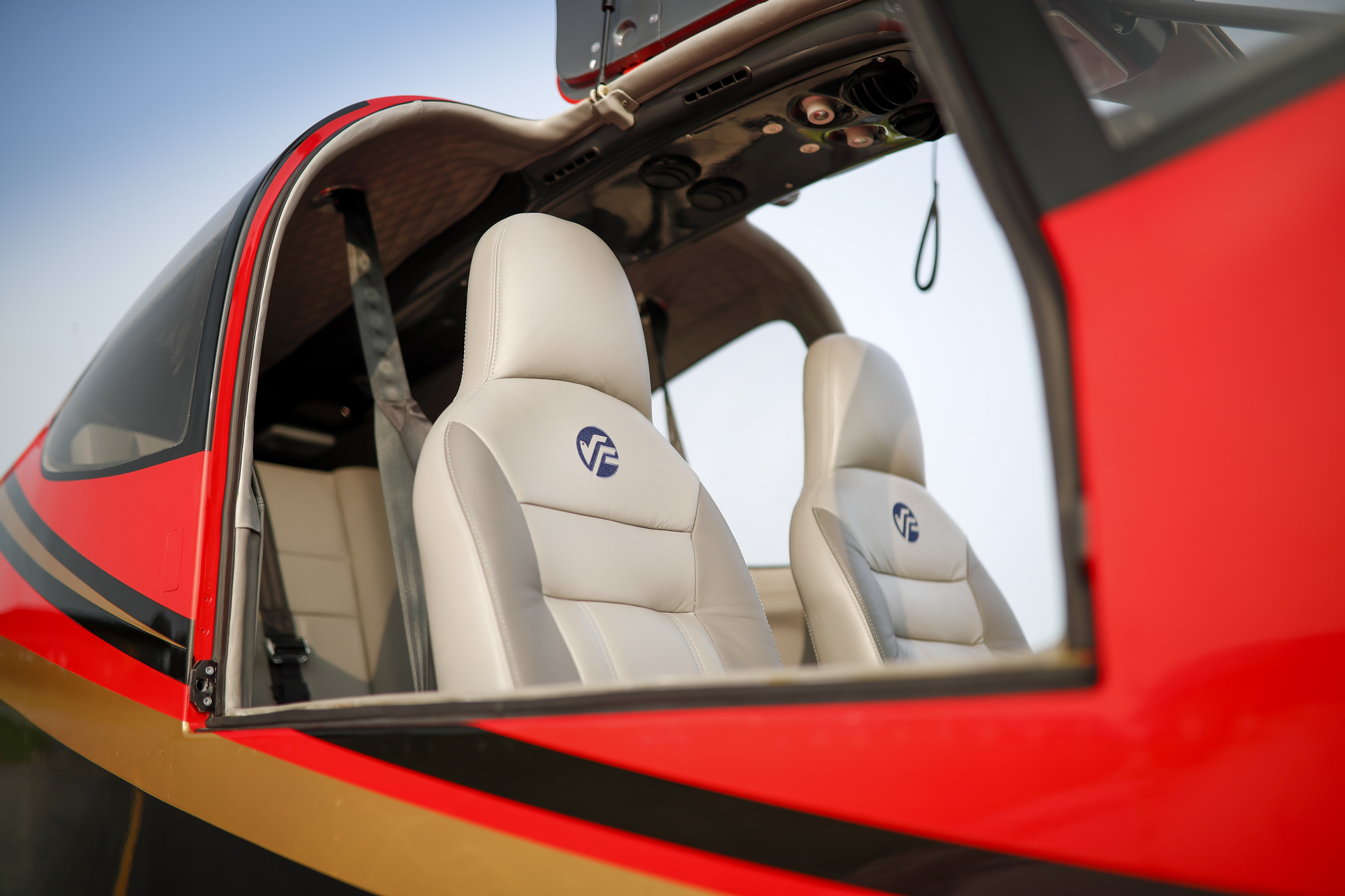 AOPA Sweepstakes RV-10