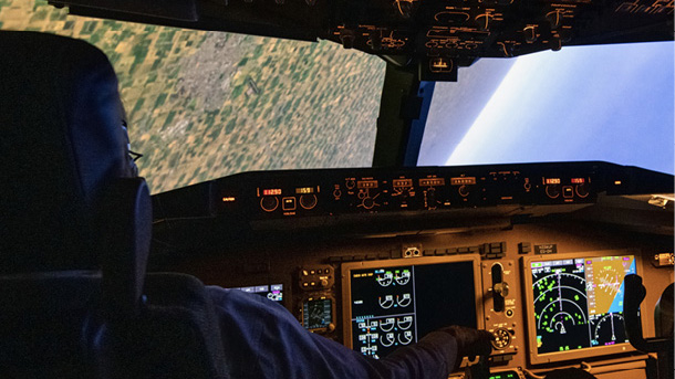 Whether at low altitude or in the flight levels...