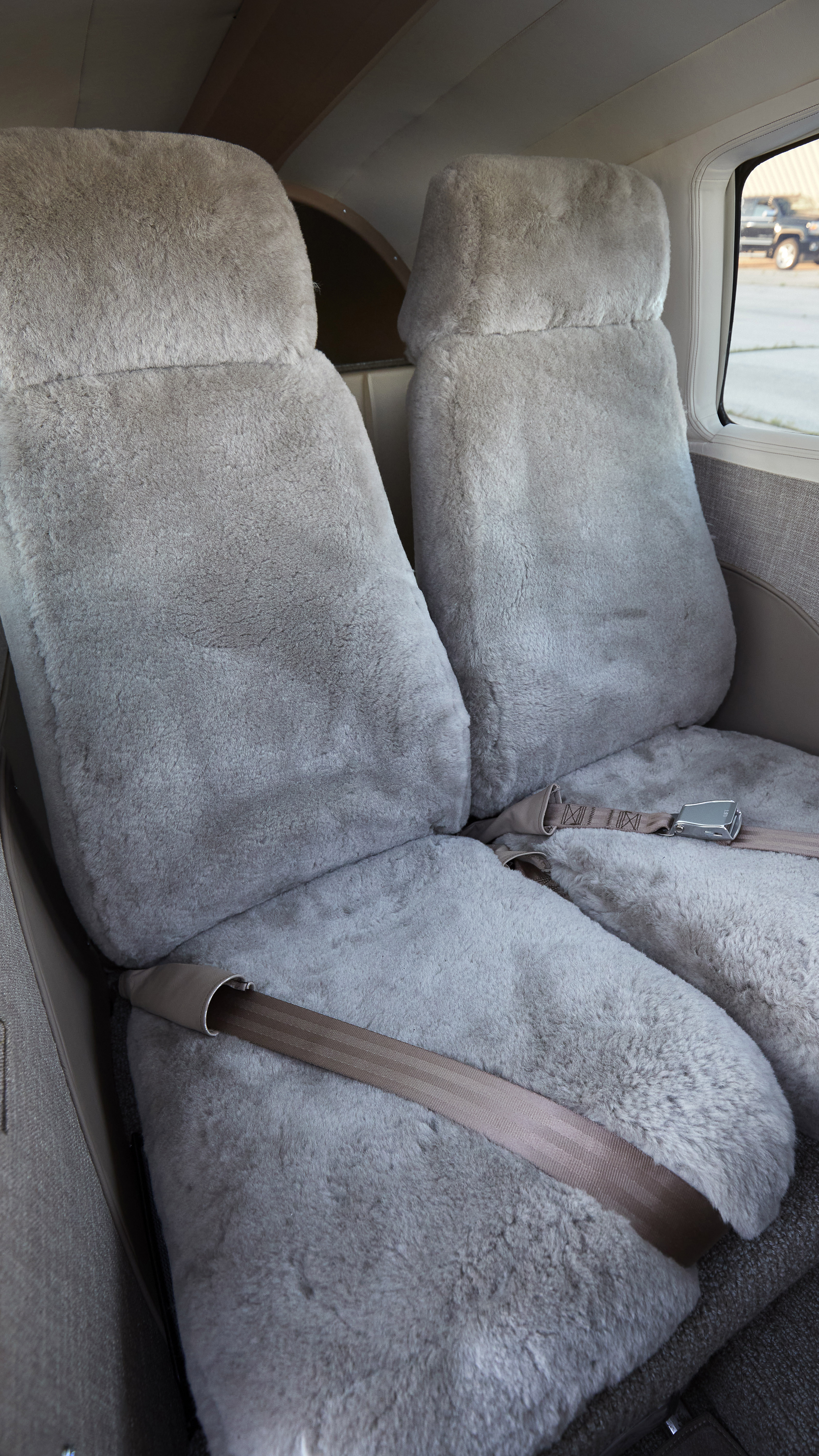 It also sports a plush seat treatment.