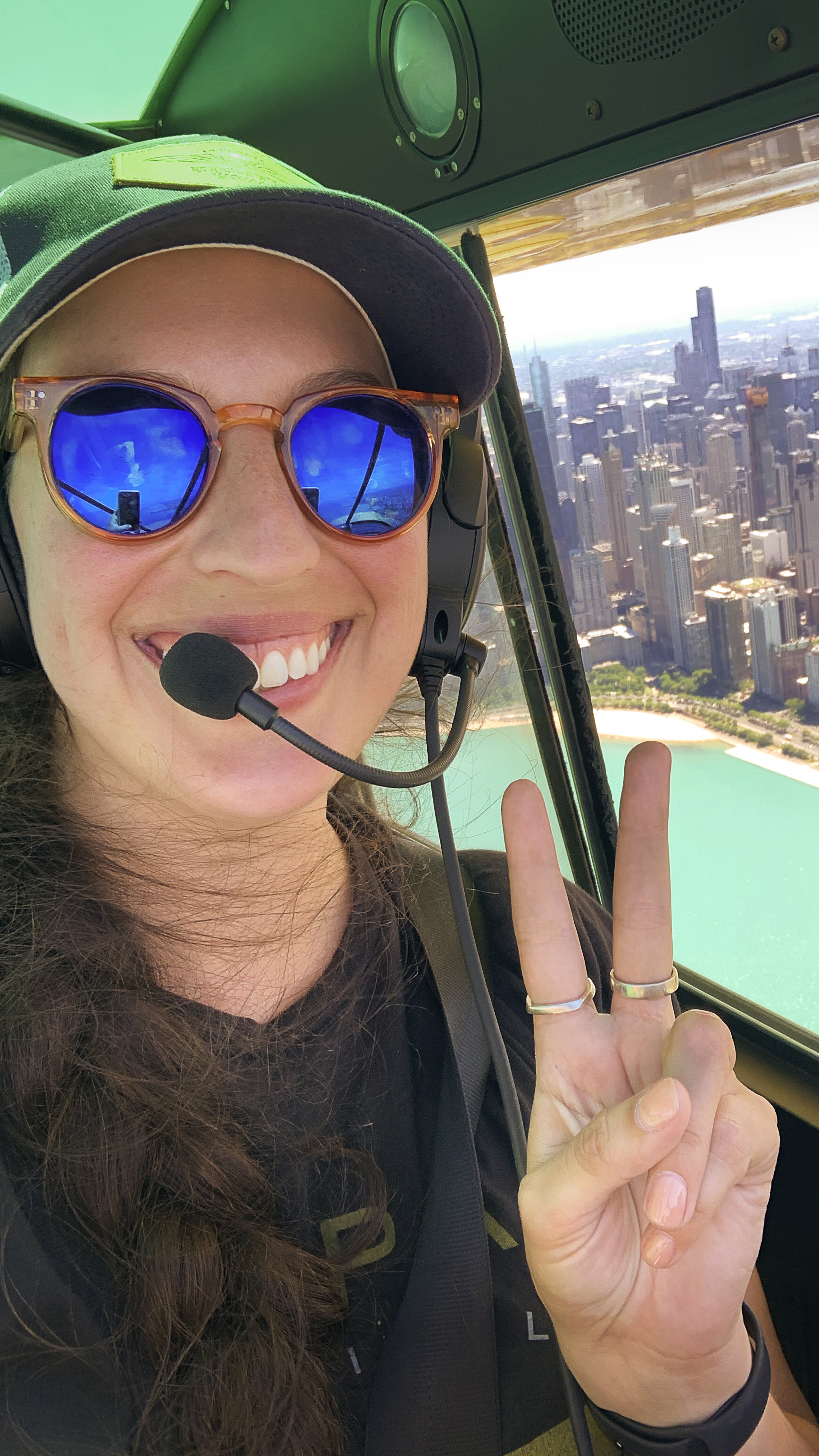 The author, northbound along Lake Michigan abeam the skyscrapers of Chicago.