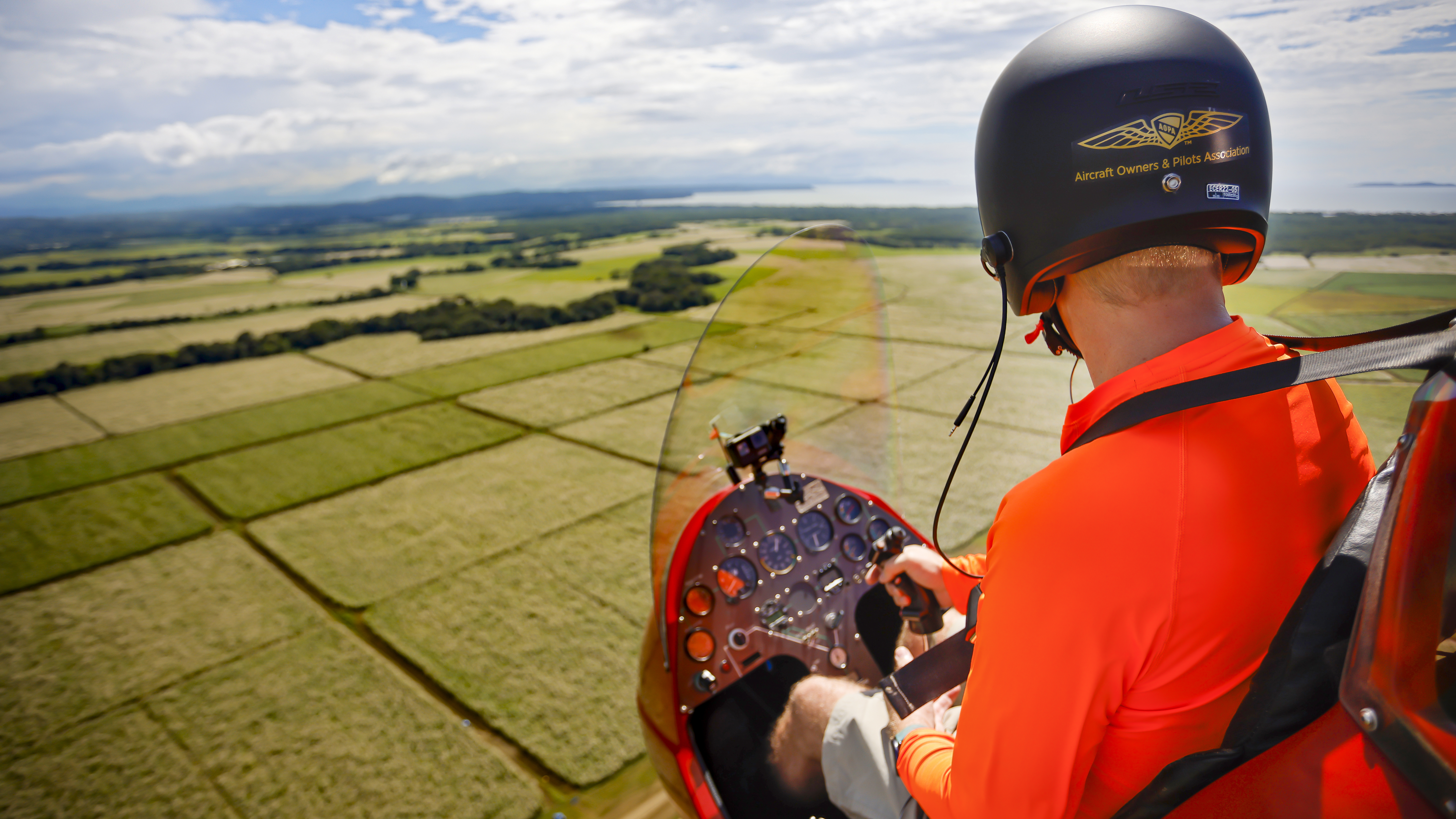 The simple panel sits low and includes only the most basic flight instruments.
