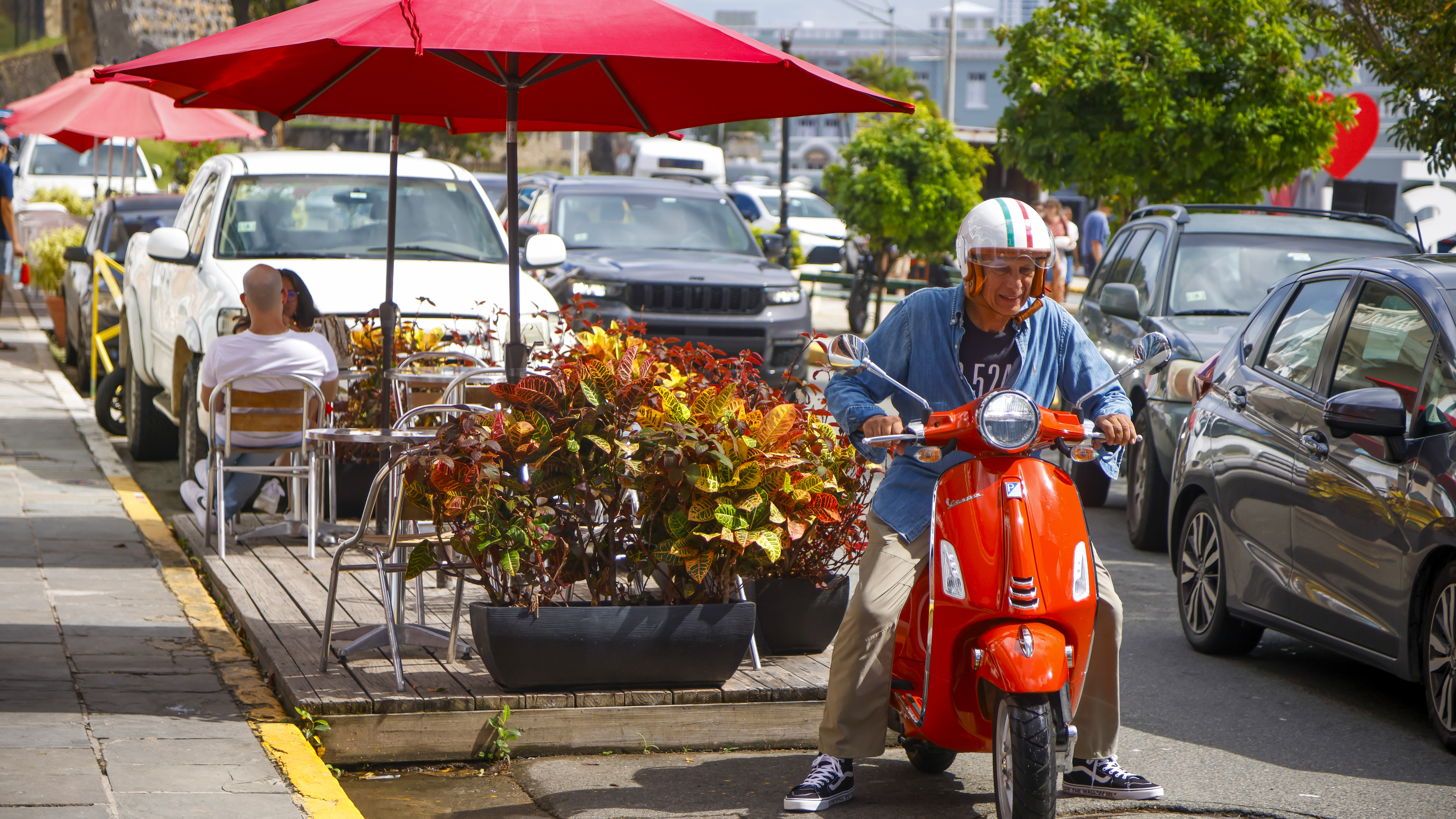 Street scene in San Juan.
