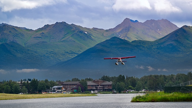 To Alaska by seaplane