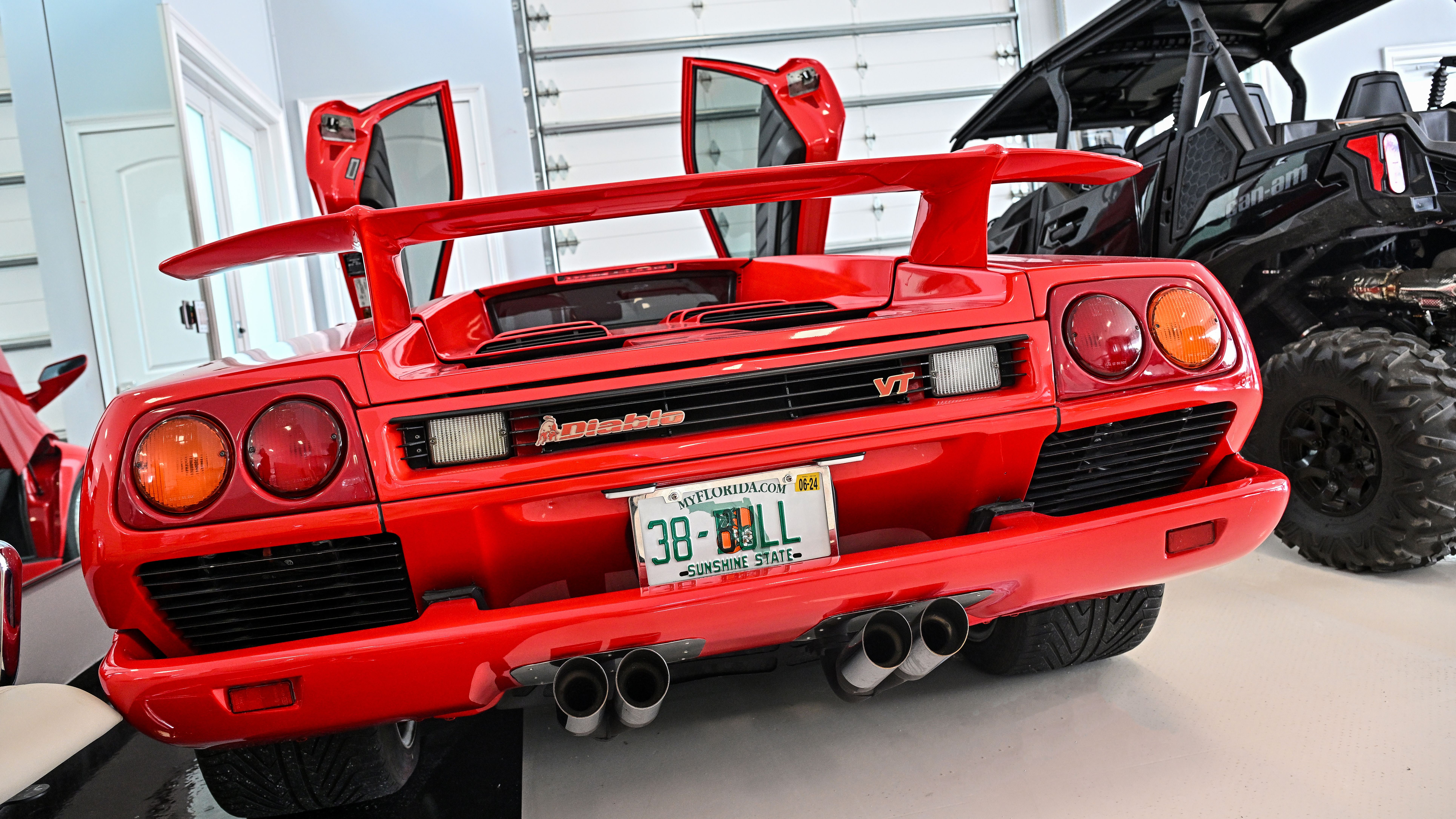 Mauricio Frizzarin’s hangar is filled with a variety of “toys” including the usual sports car.