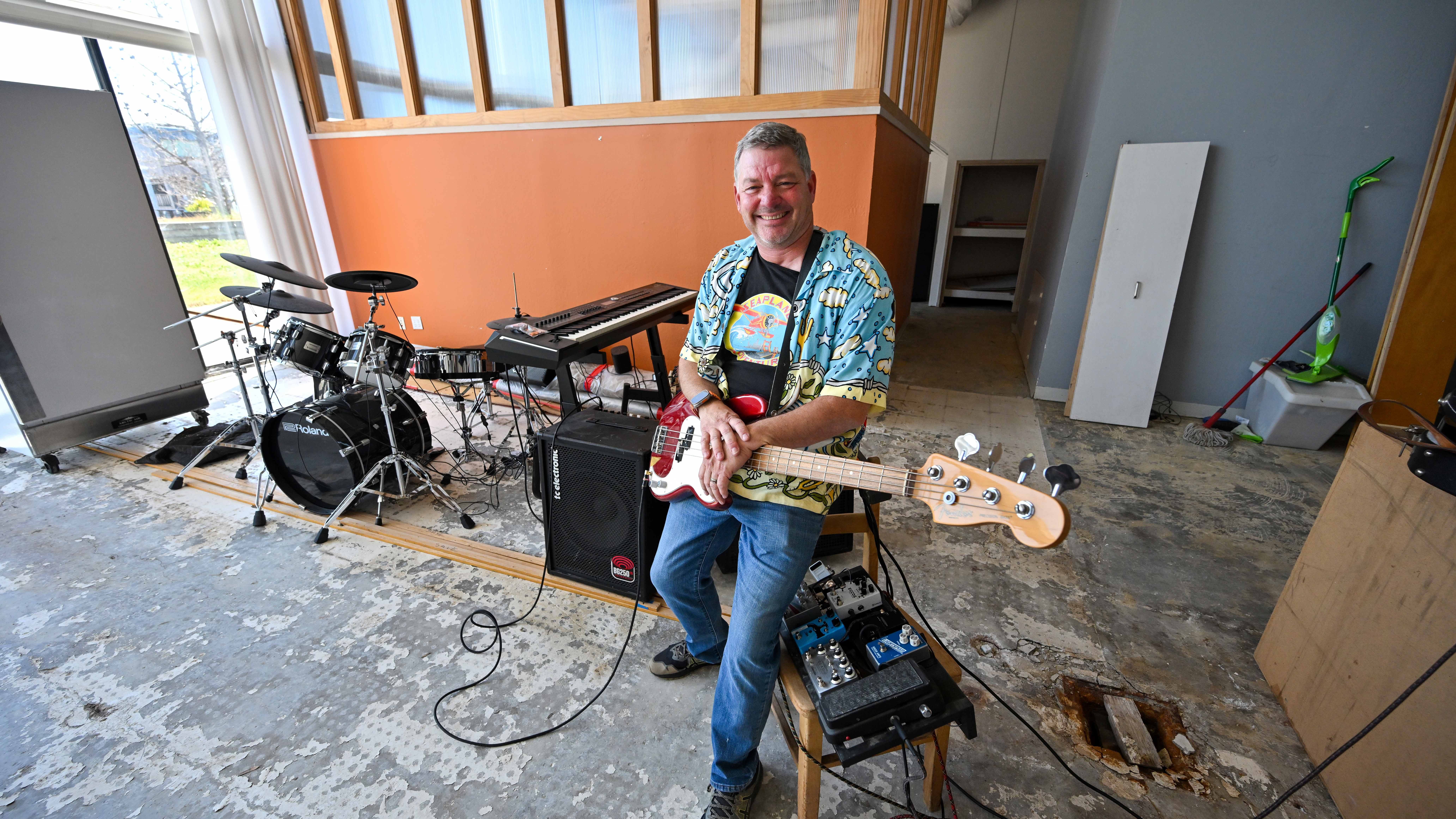 Aaron Singer, pilot, musician, and owner of Aero Adventures.