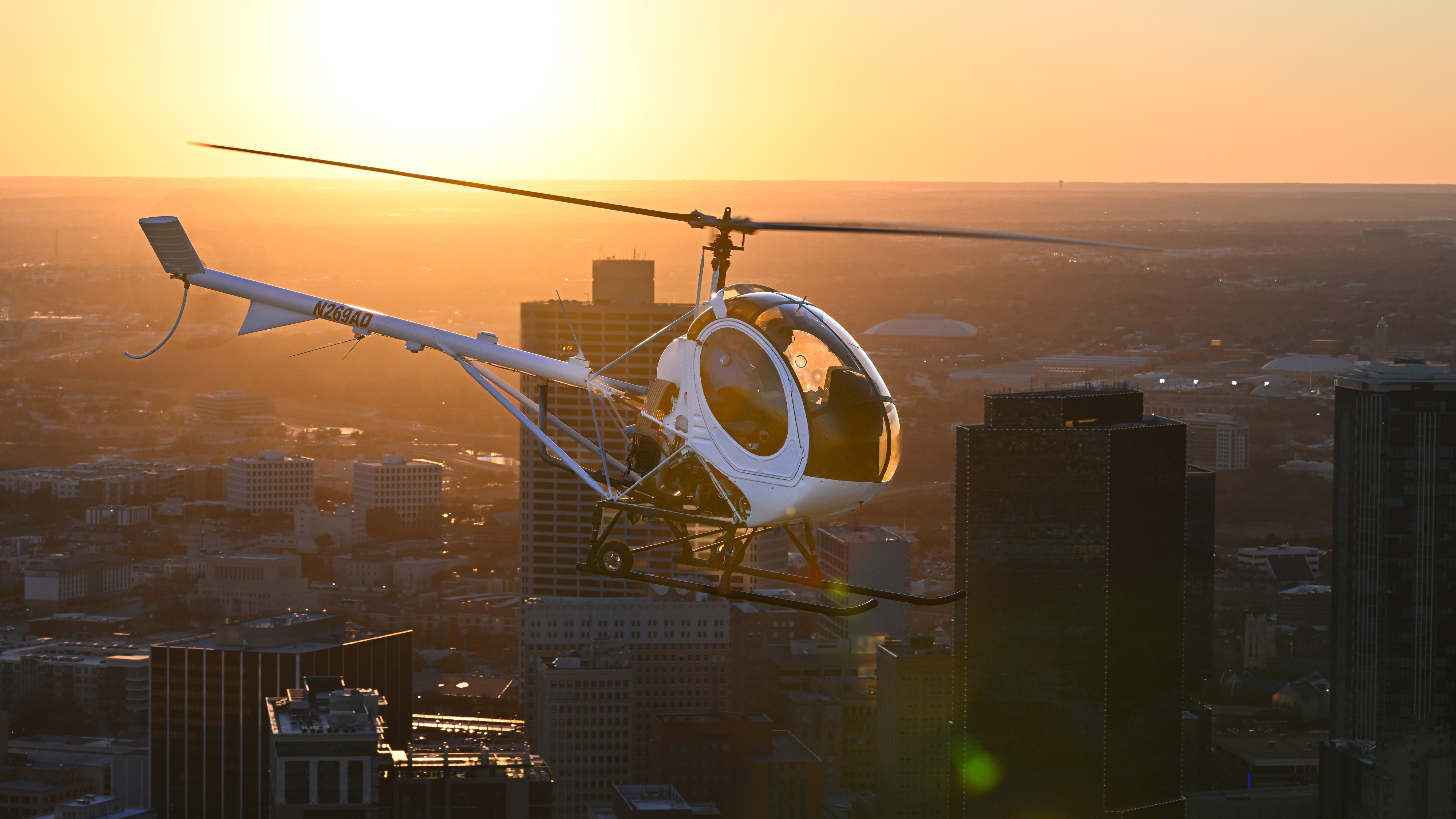 A beautiful sunset view of the Fort Wayne, Texas, skyline in the S300CBi. Photography by David Tulis.