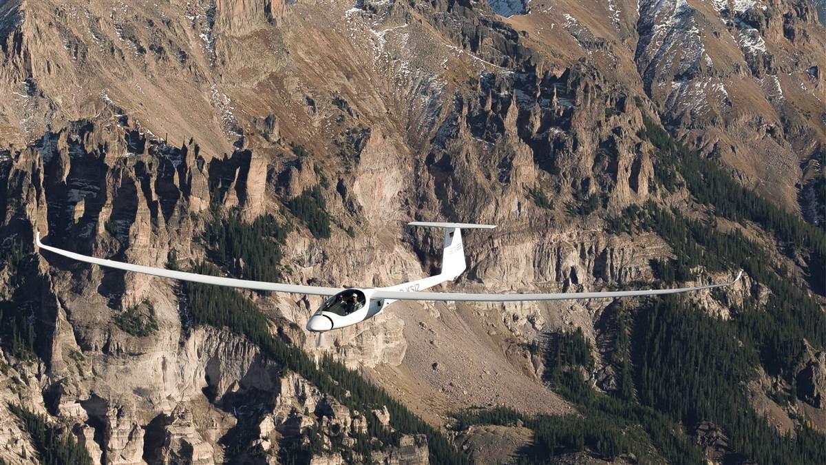A Stemme S12 flies under power in Colorado. Once the engine is shut down and the propeller stowed, the sky is the limit for how high and far the motorglider can soar.