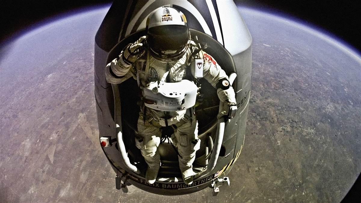 Red Bull Stratos / Red Bull Content Pool Red Bull Stratos / Red Bull Content Pool