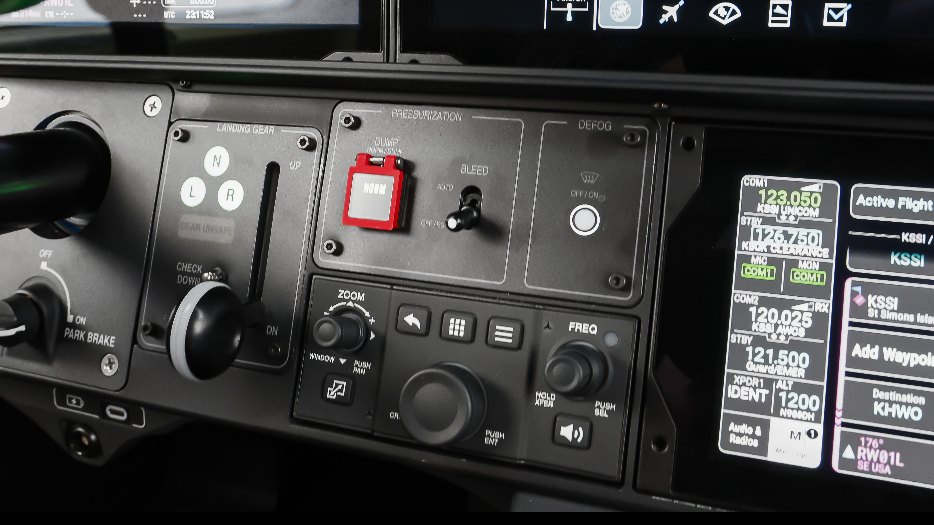 The Garmin GCU 315 cursor controller offers pilots physical controls to manipulate the touchscreens, maps, radios, and app menu.