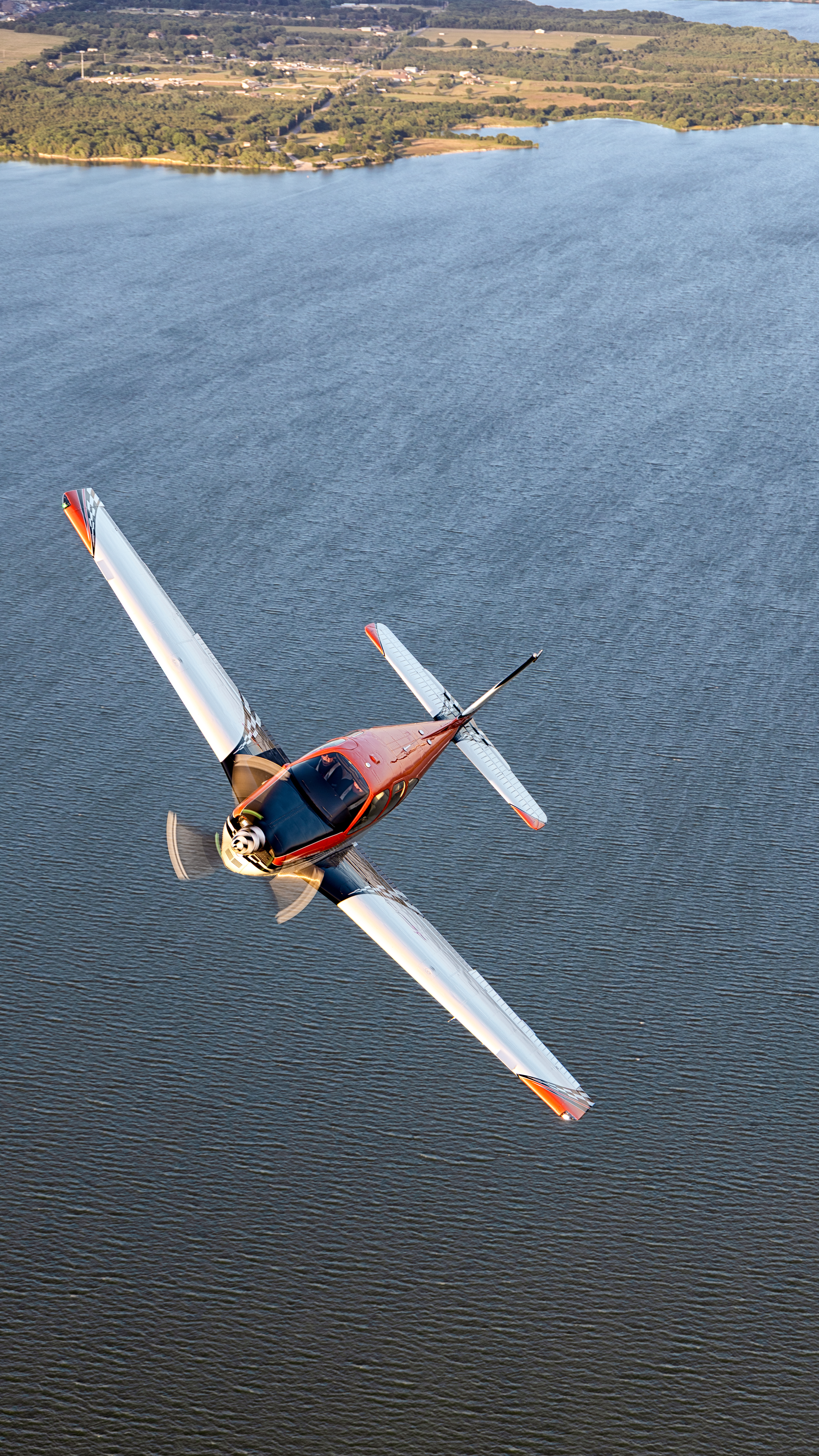 An aerobatic Bonanza?