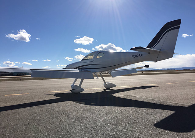AEAC&rsquo;s proof-of-concept Sun Flyer on the ramp at Denver&rsquo;s Centennial Airport