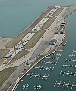 Mayor Daley bulldozes Chicago's Meigs Field - AOPA