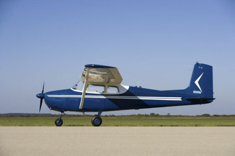 50th Anniversary of the Cessna 172 - Photo - AOPA