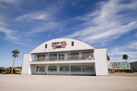 Hangar Hotel